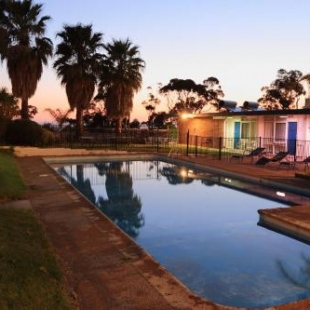 Фотография мотеля Absolute Lakes Entrance Motel