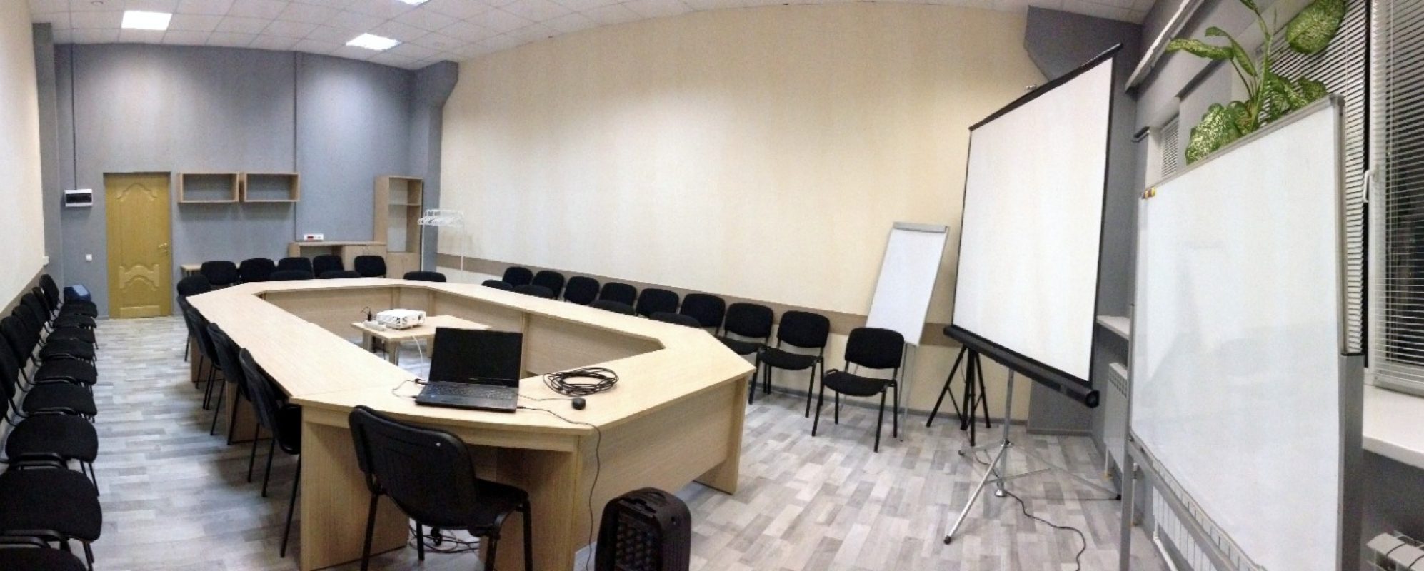 Фотографии комнаты для переговоров Бизнес-пространство КОНТАКТ