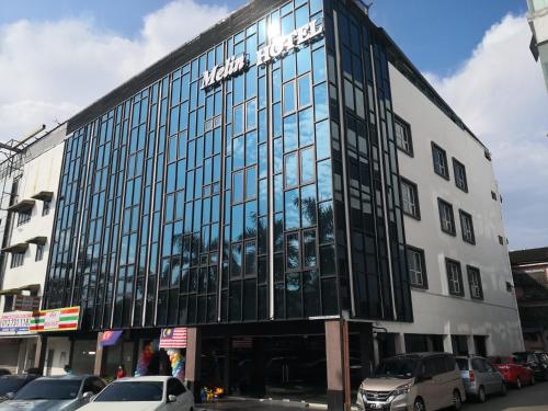 Фотография гостиницы Hotel Zamburger Skudai Kiri