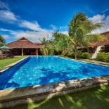 Фотография гостиницы Cocotinos Manado