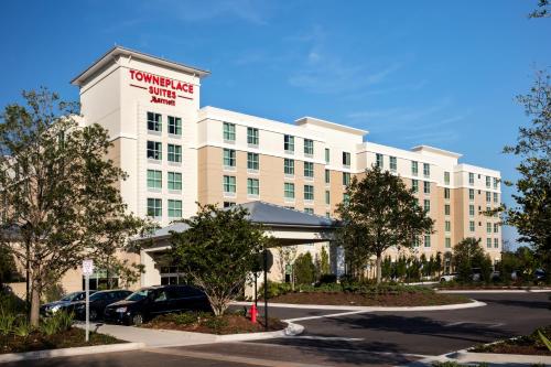 Фотография гостиницы TownePlace Suites Orlando at FLAMINGO CROSSINGS® Town Center/Western Entrance