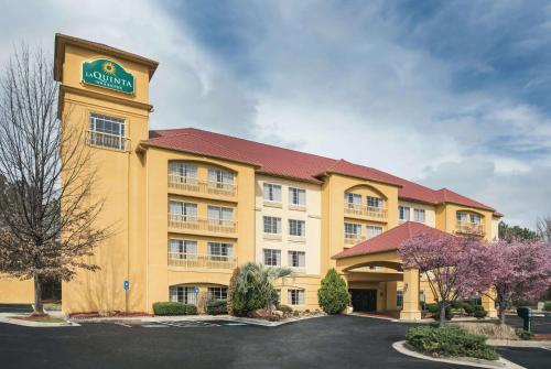 Фотография гостиницы La Quinta by Wyndham Atlanta Stockbridge