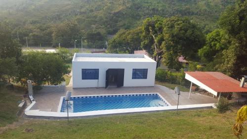 Фотография гостевого дома Casa Quinta Villa Carolita