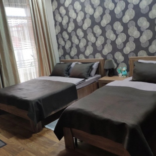 Фотография Коттеджа Частный дом Студия в центре города