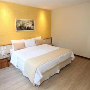 Фотографии гостиницы 
            Mengo Palace Hotel