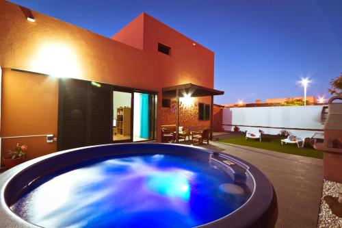 Фотография гостевого дома 7 Island Surf House