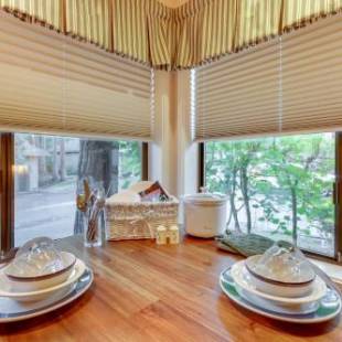 Фотографии гостевого дома
Seclusion in Century West