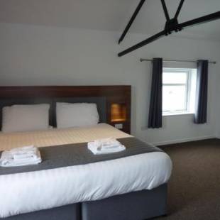 Фотографии базы отдыха
Oakwood Farm Mews Chester