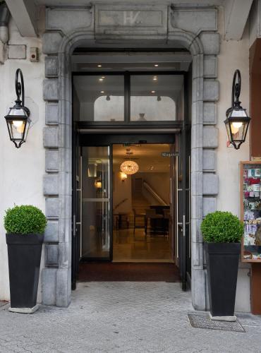 Фотография гостиницы The Originals City, Hôtel Astoria Vatican, Lourdes (Inter-Hotel)