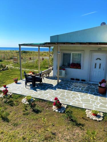 Фотография гостевого дома Samothraki - sea, mountain, quiet