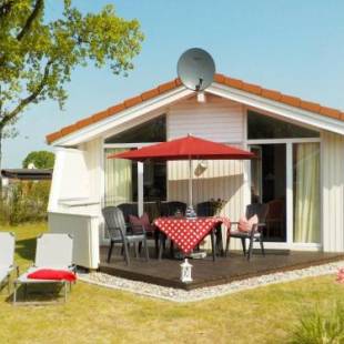 Фотографии гостевого дома
Two-Bedroom Holiday home in Grömitz 19