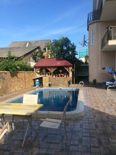 Фотографии гостевого дома
Татьяна