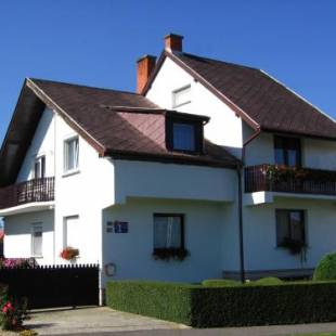 Фотографии мини отеля
Martha Apartman