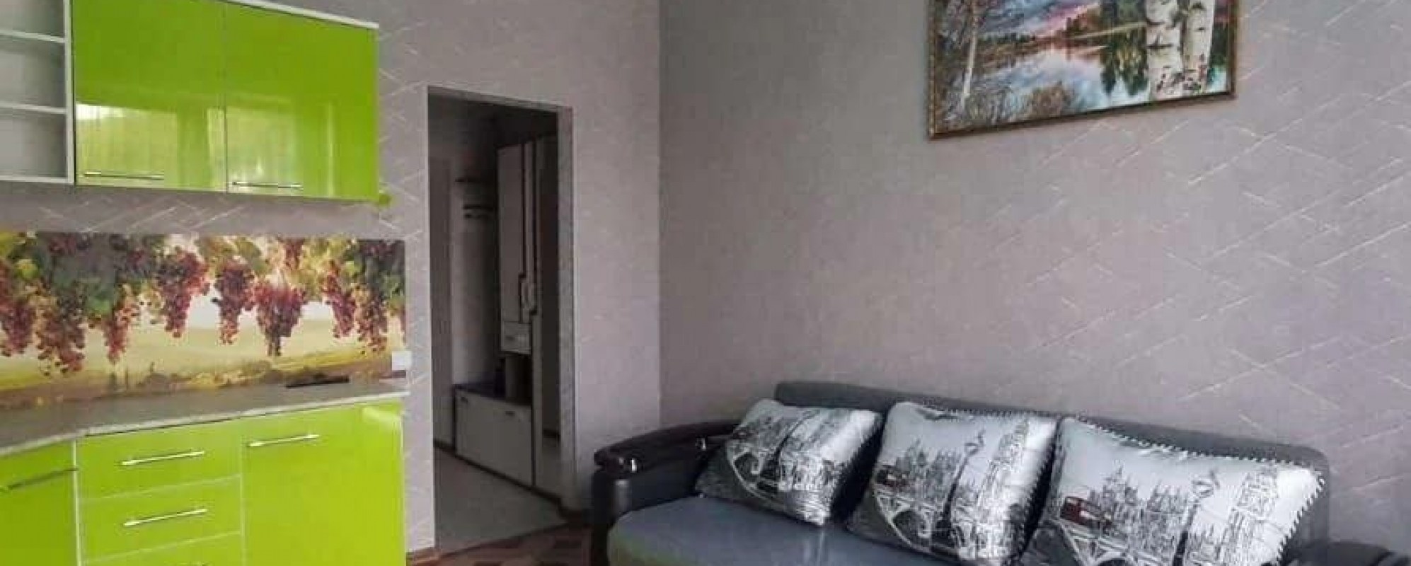 Фотографии квартиры Квартира-студия Санторини в центре Санаторного Парка