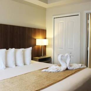 Фотографии гостиницы
The Point Hotel & Suites Universal