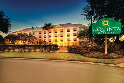 Фотография гостиницы La Quinta by Wyndham Bonita Springs Naples North