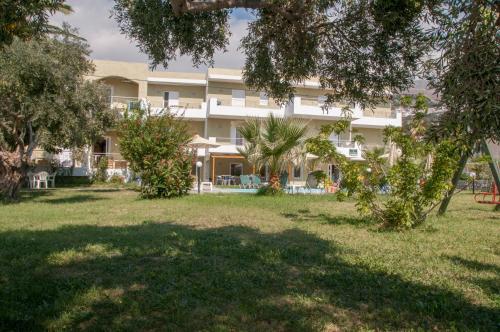 Фотография апарт отеля Manolis Apartments