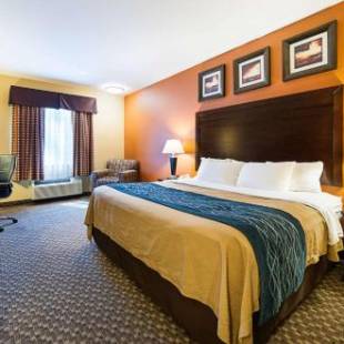 Фотографии гостиницы
Quality Inn