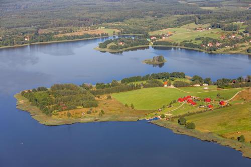 Фотография гостевого дома Domy nad jeziorem Blanki