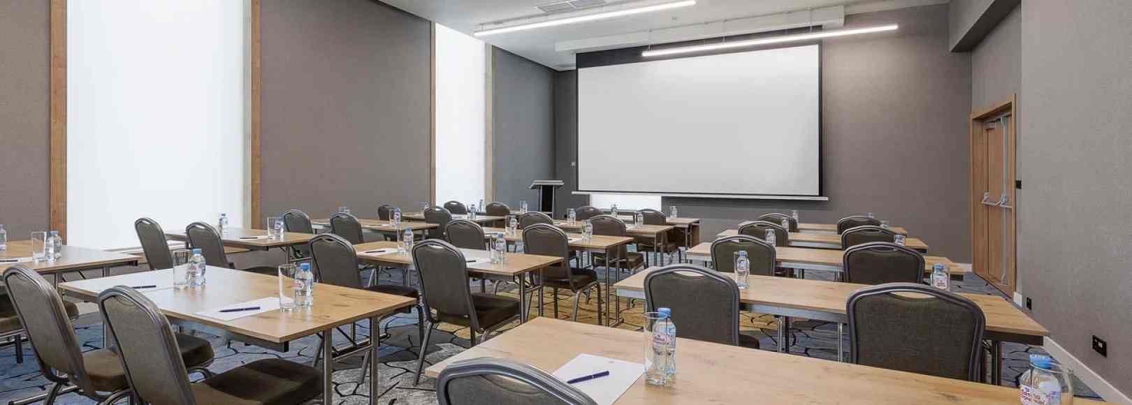 Фотография конференц-зала Колумб