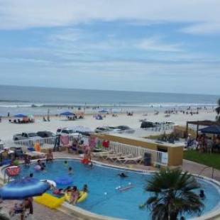 Фотографии мотеля
Driftwood Beach Motel