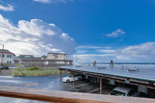 Фотография гостевого дома Sebastian's Crib Condo