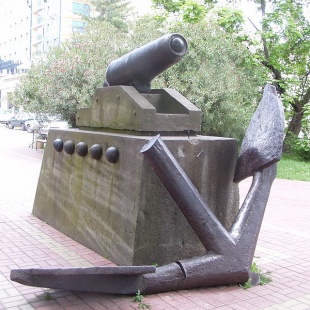 Фотография Скульптура Якорь и пушка