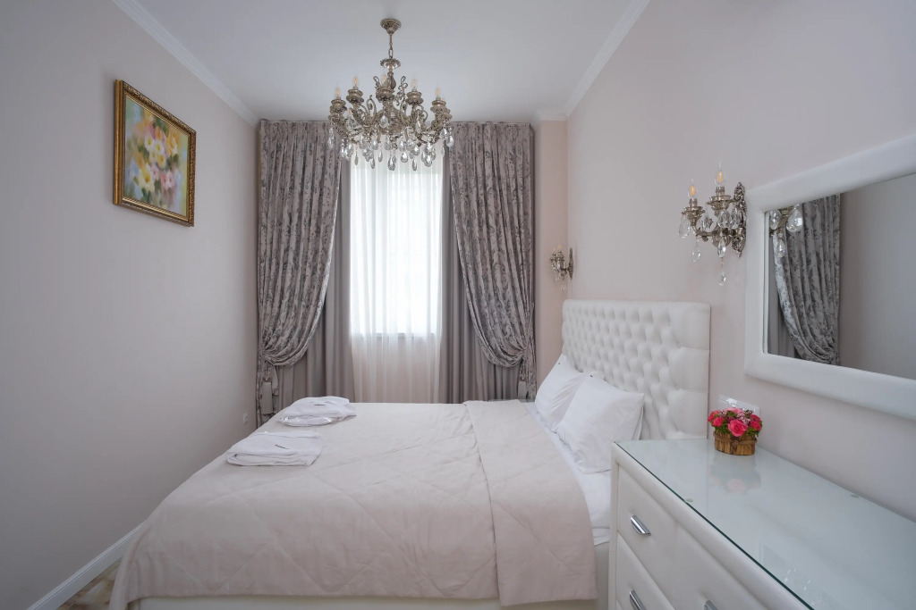 Фотография квартиры Апартаменты Red Apartments Арт Лайт Сити Церетели