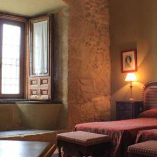 Фотографии гостиницы
Casa Palacio Conde de Garcinarro