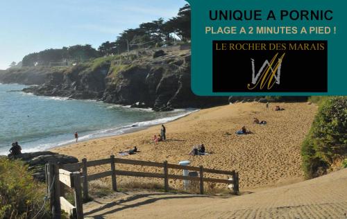 Фотография гостиницы Hotel Particulier LE ROCHER DES MARAIS "Proximité Plage & Vue mer pour certains hébergements"