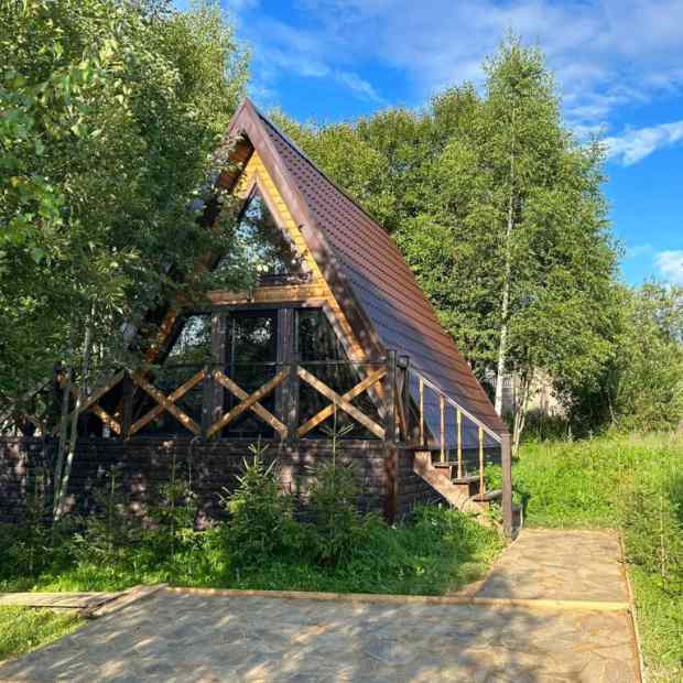 Фотографии Коттеджа 
            Частный дом Афрейм рядом с рекой