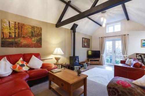 Фотография гостевого дома Criddlestyle Cottage - 5 bedroom New Forest Holiday Home