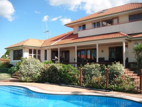 Фотография мини отеля Grange Harbour View B&B