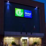 Фотография гостиницы City Hotel & Suites