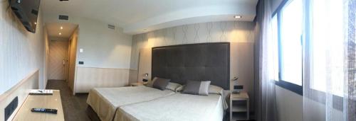 Фотографии гостиницы
Hotel Pedro I De Aragon 4 Estrellas SUPERIOR