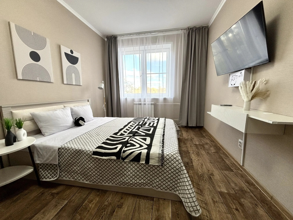 Фотография квартиры Квартира BestHome Двухкомнатная семейная в центре