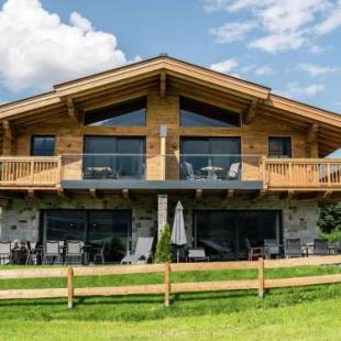 Фотографии гостевого дома
Modern Holiday Home in Niedernsill with Private Sauna