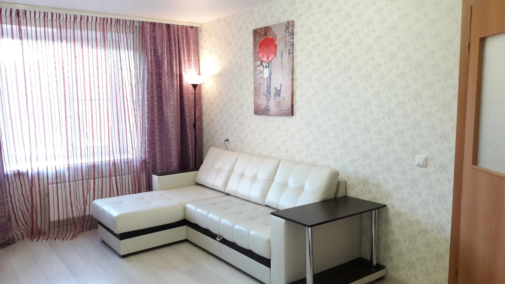 Фотография квартиры Апартаменты Отличные апартаменты на Чкалова рядом с метро