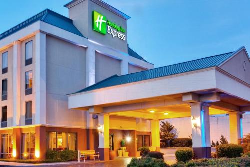 Фотография гостиницы Holiday Inn Express Memphis Medical Center - Midtown, an IHG Hotel