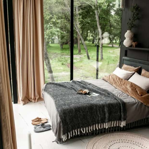 Фотографии Коттеджа 
            Частный Дом на Берегу Реки с Приватной Террасой и Джакузи