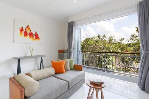 Фотография гостиницы Harmony Beach Suite