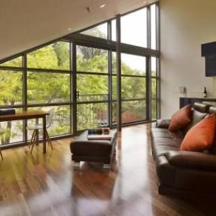 Фотографии гостиницы 
            Salamanca Wharf Hotel