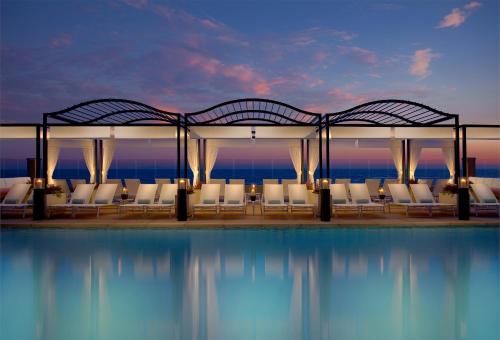 Фотография гостиницы Surf and Sand Resort