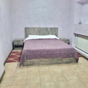 Фотография квартиры Квартира двухкомнатная  в центре с милым двориком