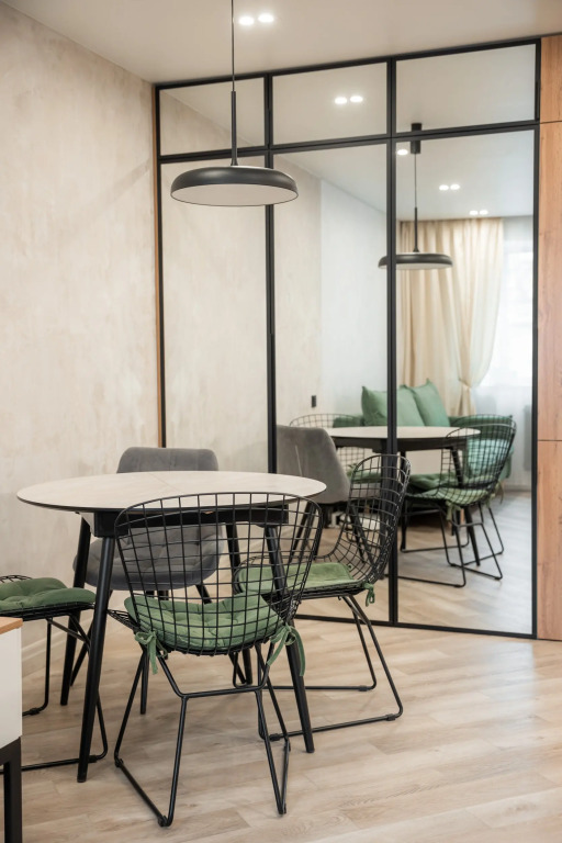 Фотографии квартиры 
            Апартаменты Центр Своя Парковка Современный ремонт