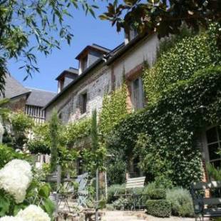 Фотографии мини отеля
La Cour Sainte Catherine demeure de charme