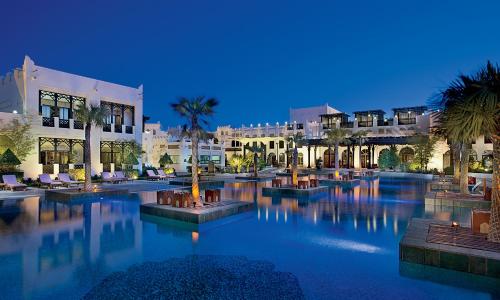 Фотография гостиницы Sharq Village & Spa, a Ritz-Carlton Hotel