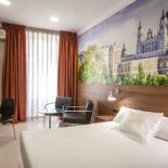 Фотография гостевого дома The Citadel by Pillow