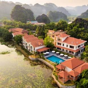 Фотографии гостиницы 
            Tam Coc La Montagne Resort & Spa Ninh Binh