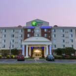 Фотография гостиницы Holiday Inn Express Hotel and Suites Petersburg - Fort Lee, an IHG Hotel
